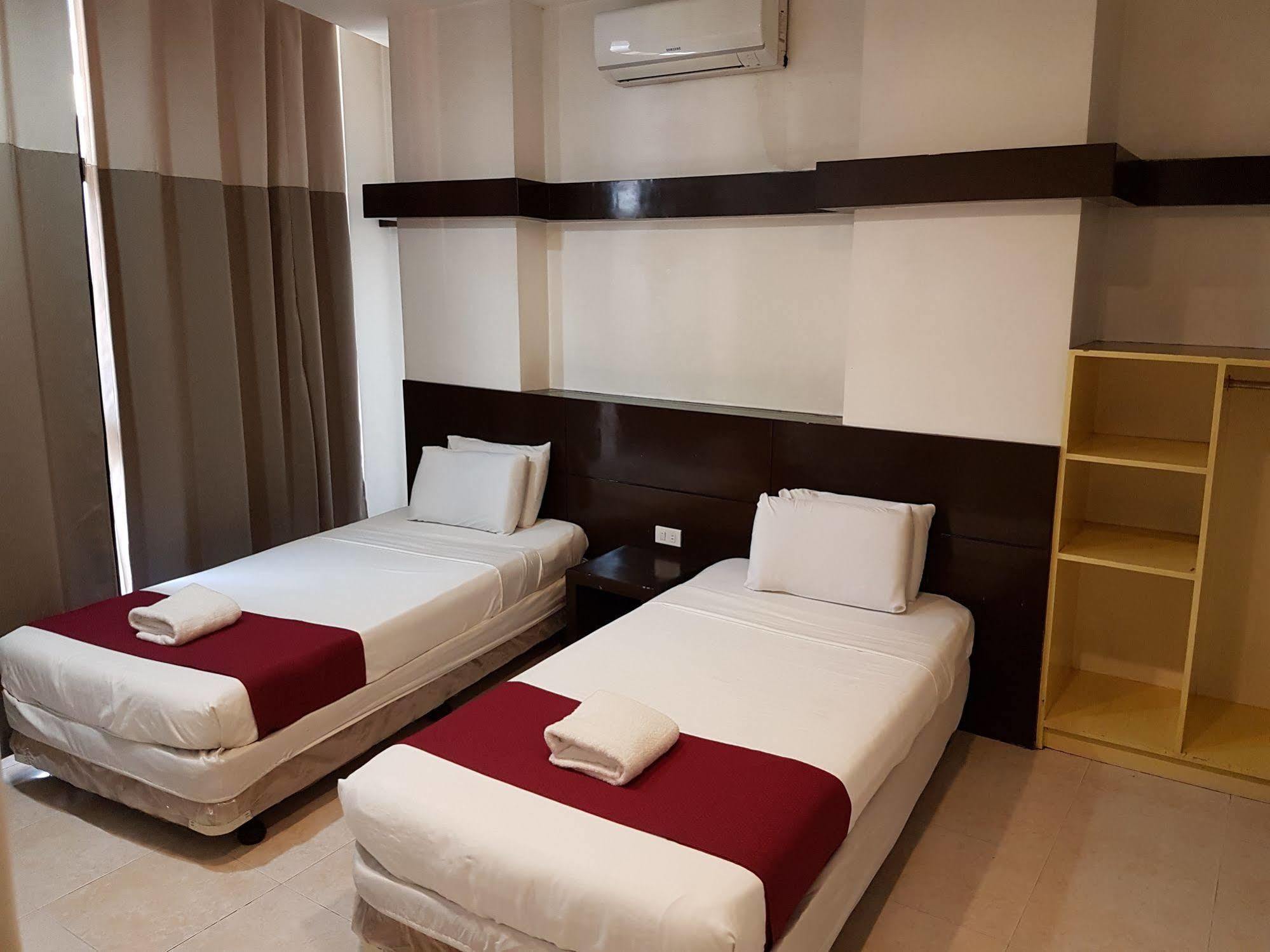 Ong Bun Pension House Iloilo City Exterior foto