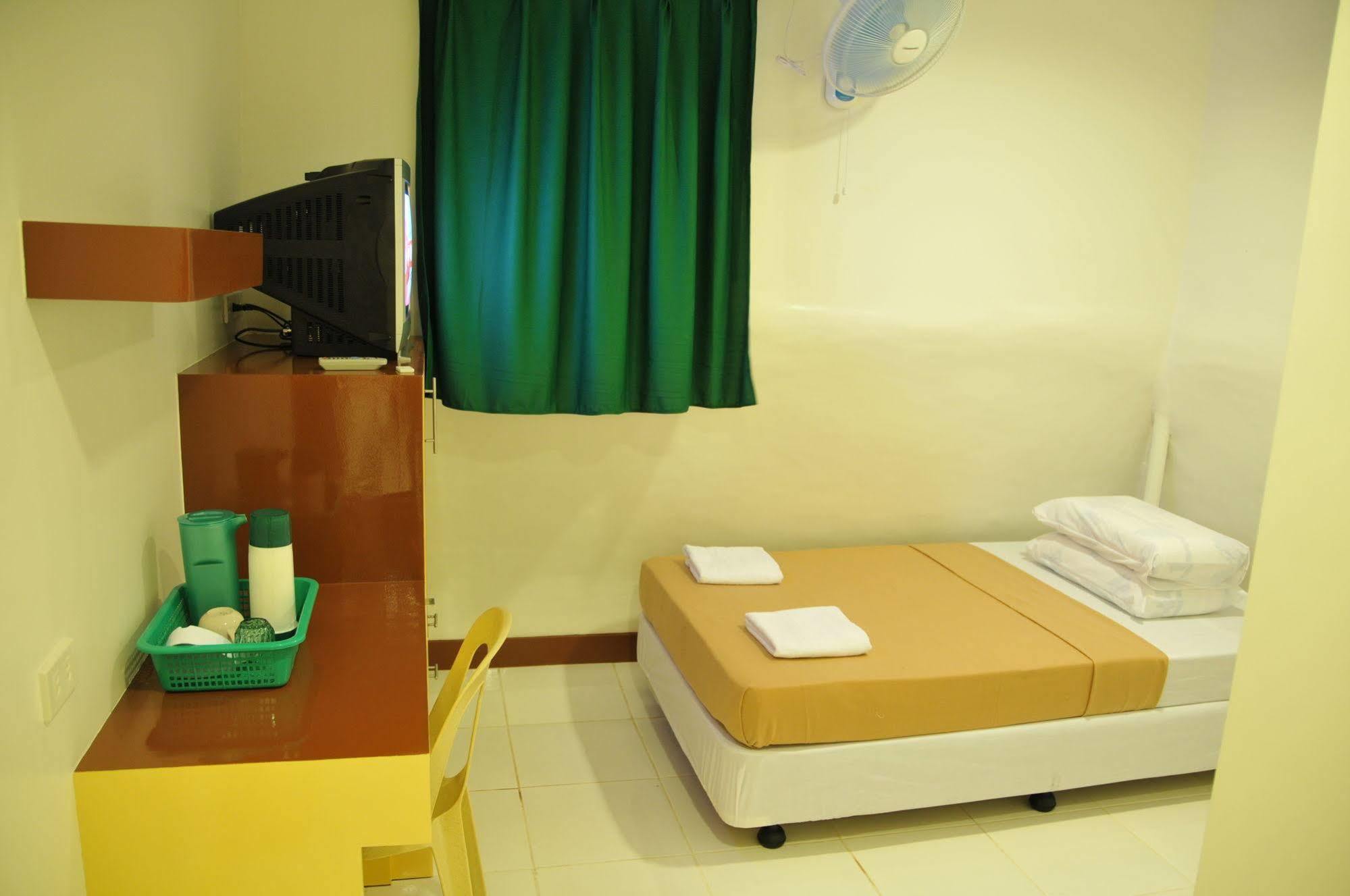 Ong Bun Pension House Iloilo City Exterior foto